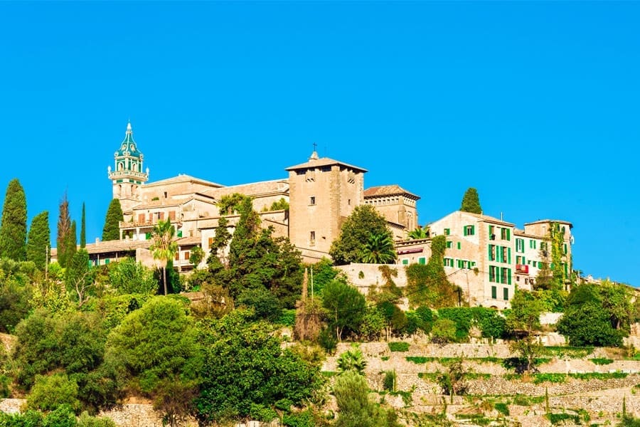 Sights in Valldemossa - discover Valldemossa - he monastery of La Real Cartuja in Valldemossa - Chopin Valldemossa. Palmallorca.com - Palma & Mallorca Community.