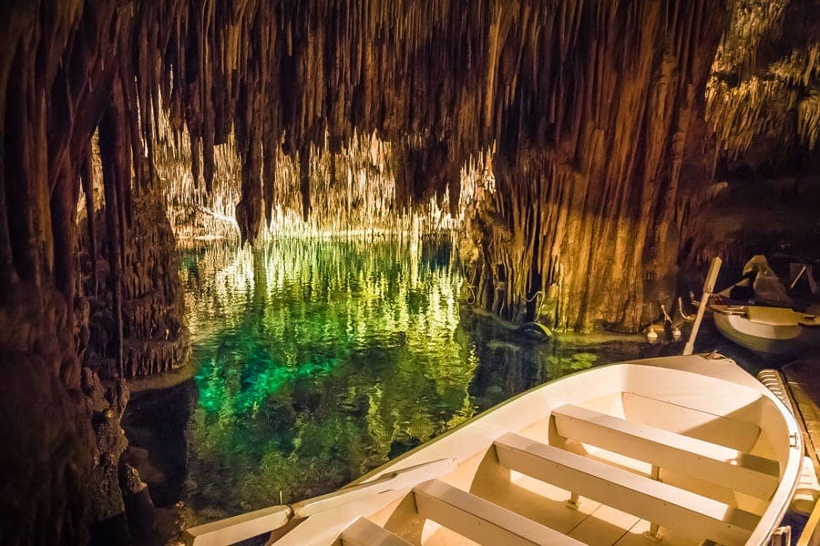 Caves in Mallorca - Caves near Manacor - go to Manacor. Palmallorca.com - Your Mallorca Community