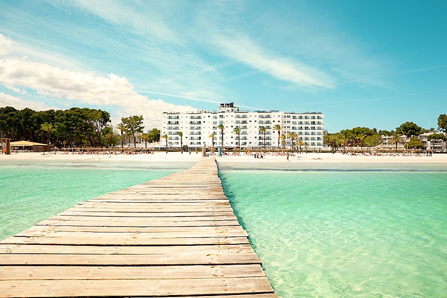 Spies Rejser in Mallorca - Sunwing Alcuidia Beach - Palmallorca.com - Mallorca Community