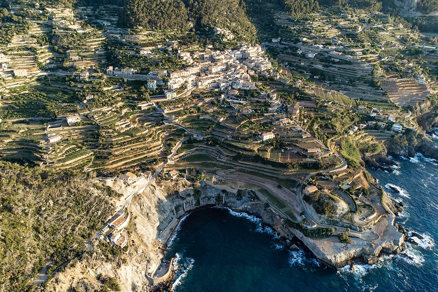 Banyalbufar in Mallorca - hidden gem of Mallorca - Palmallorca.com - Palma & Mallorca Community