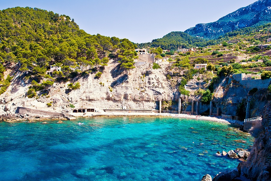 The beach of Banyalbufar in Mallorca - Mallorca beaches - hidden gem of Mallorca - Palmallorca.com - Palma & Mallorca Community